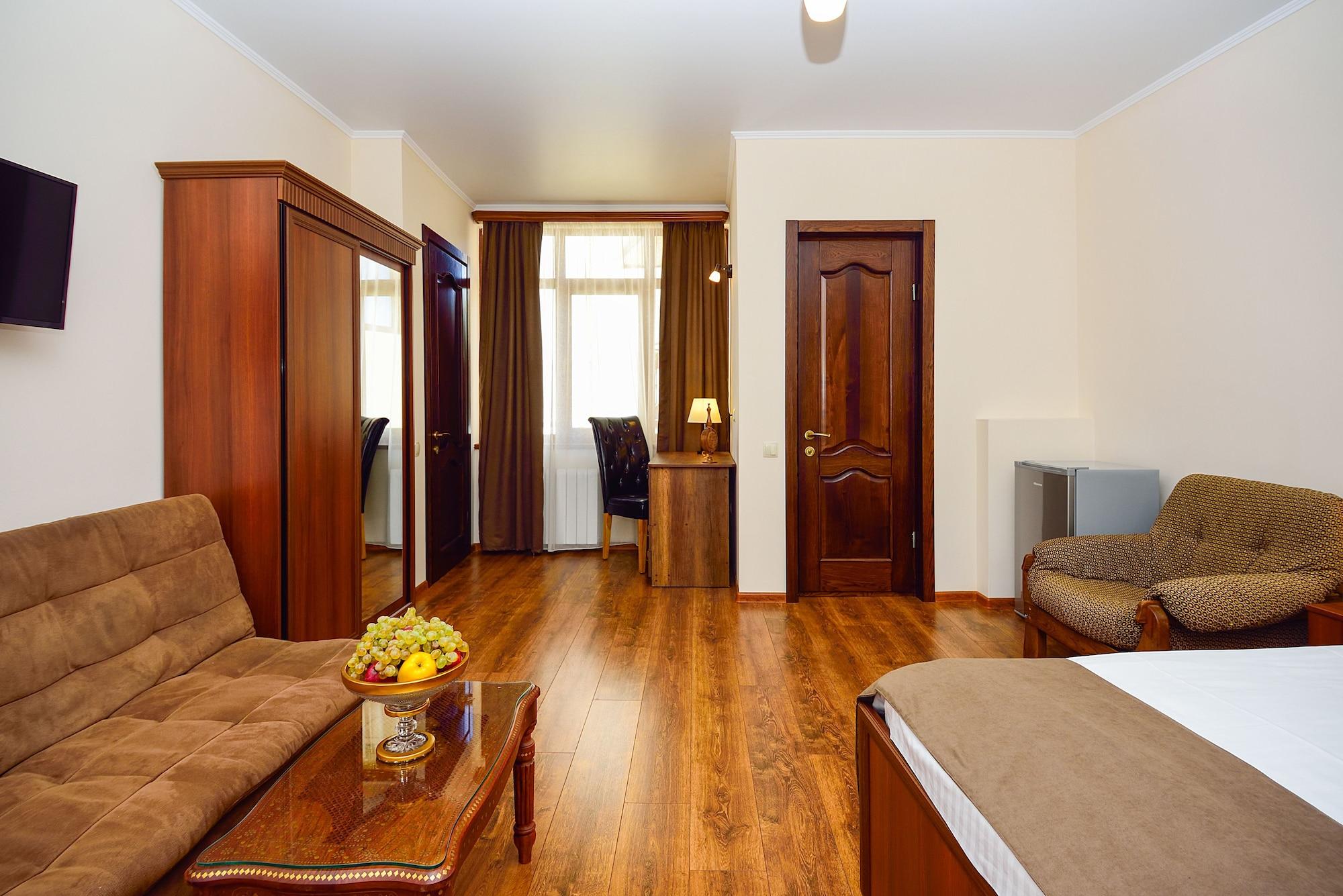 бутик-отель British House 4* Тбилиси