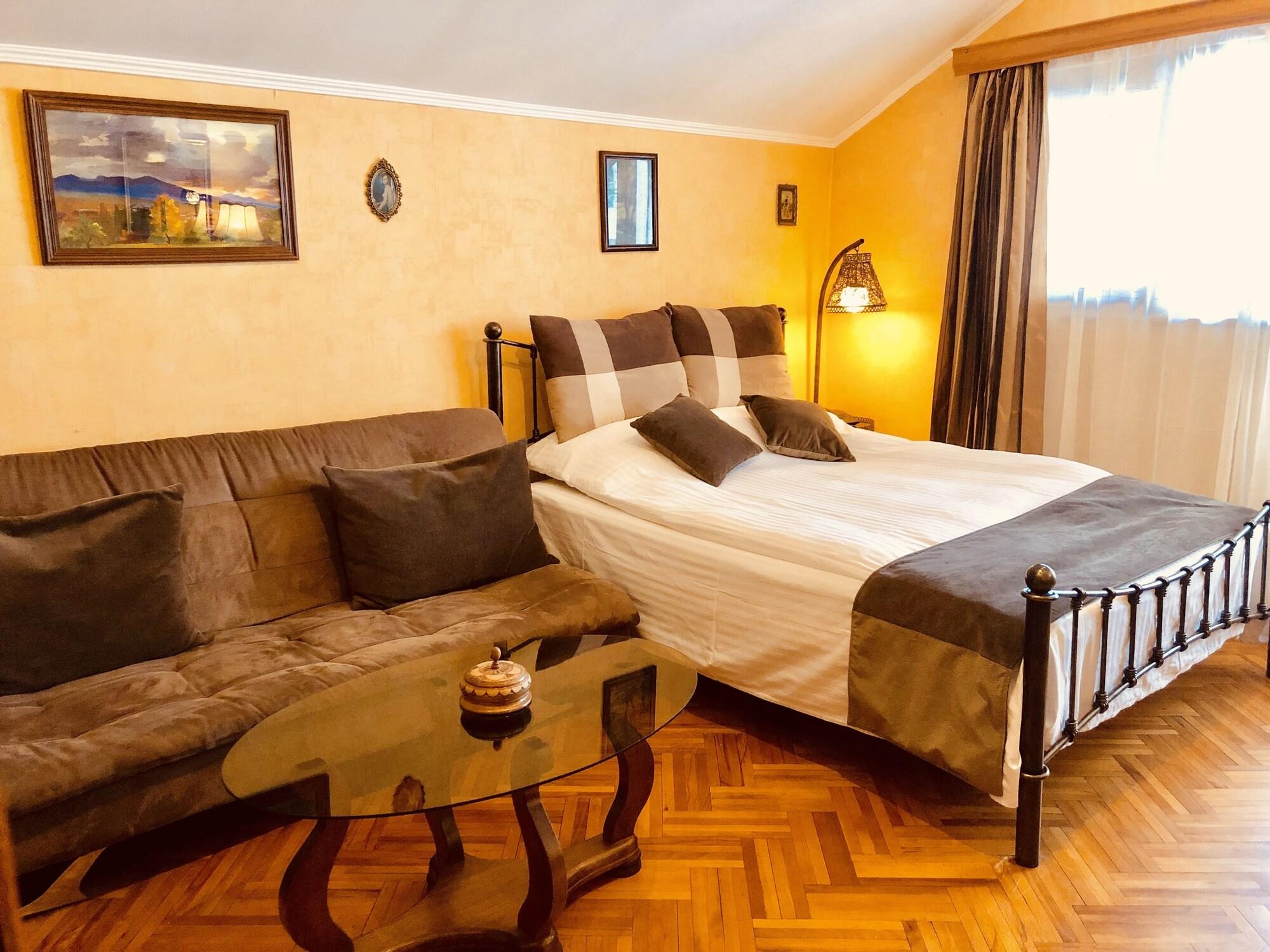 Hotel British House 4*