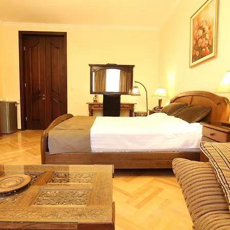Hotel British House Tbilisi Exterior photo