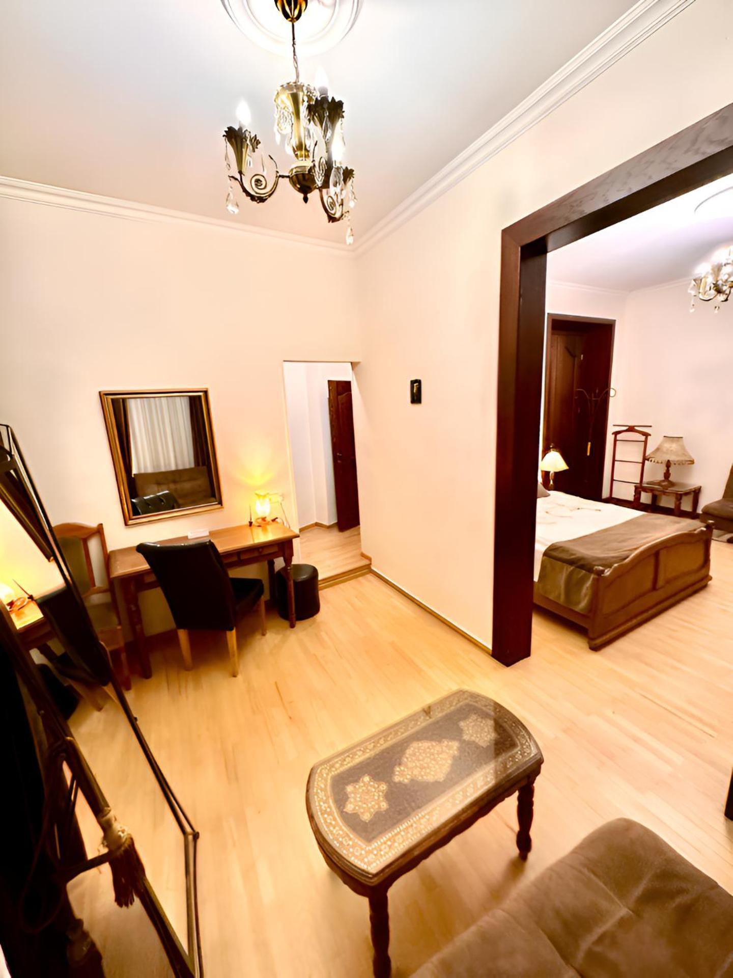 فندق بريتِش هاوس 4*